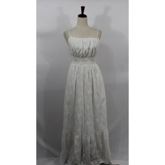 TROVATA Birds of Paradis M Medium White Embroidered Tiered Maxi Dress Mirabella - Picture 9 of 12
